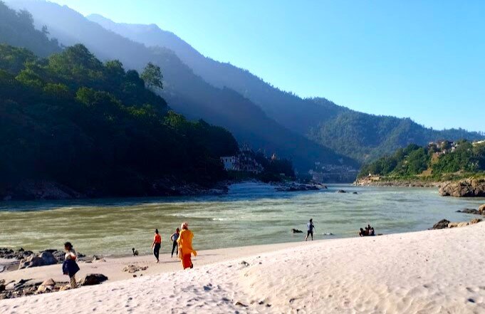 Ganga River Side Beach Camps in Rishikesh