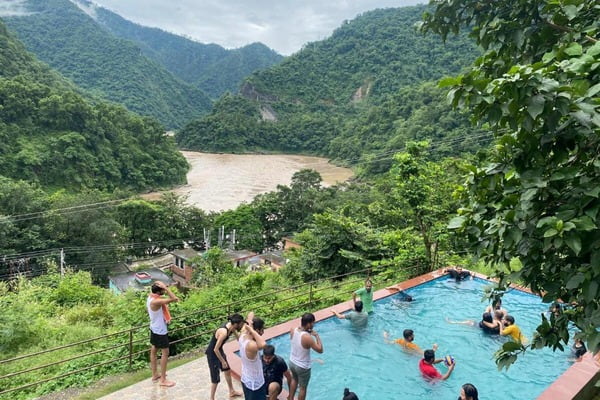 River View Luxury Tents in Rishikesh